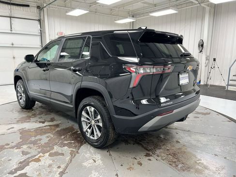 New 2026 Chevrolet Equinox LT FWD image 4