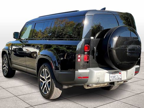 Used 2025 Land Rover Defender 130 S image 14