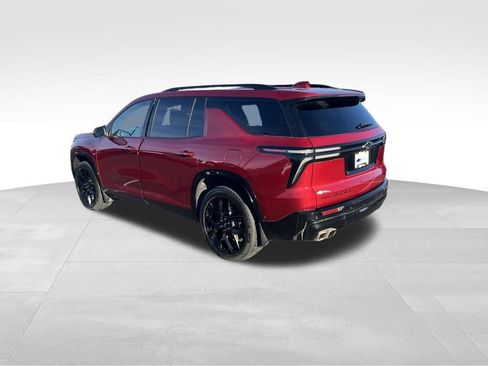 Used 2024 Chevrolet Traverse RS image 33