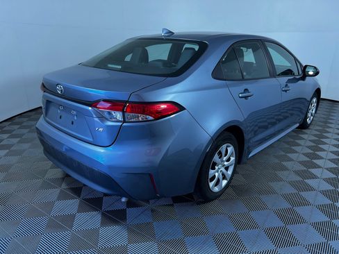 Used 2024 Toyota Corolla LE FWD image 5
