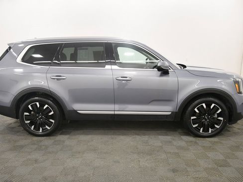 Certified 2023 Kia Telluride SX image 9
