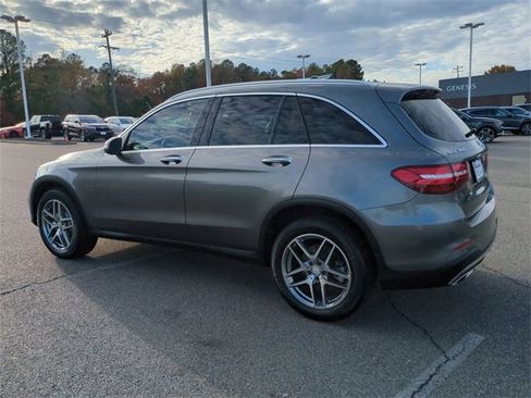 Used 2017 Mercedes-Benz GLC 300 4MATIC w/ Premium 2 Package image 6