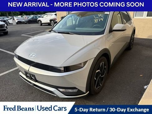Used 2024 Hyundai Ioniq 5 SE AWD/4WD image 2