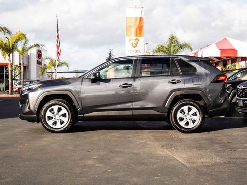 Used 2025 Toyota RAV4 LE image 4