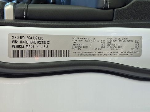 New 2026 Jeep Grand Cherokee Limited Reserve image 18