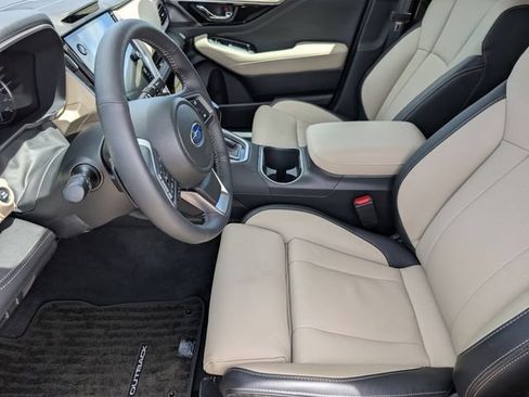 Certified 2025 Subaru Outback Limited AWD/4WD image 14