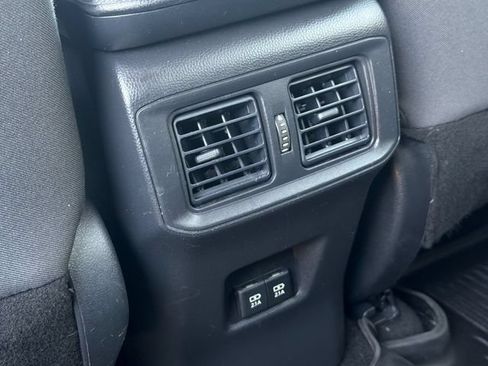 Used 2020 Toyota RAV4 XLE w/ Carpet Mat Package FWD image 14