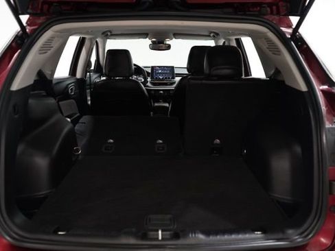 Used 2022 Jeep Compass Latitude image 35