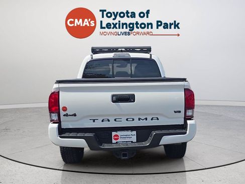 Used 2023 Toyota Tacoma SR AWD/4WD image 4