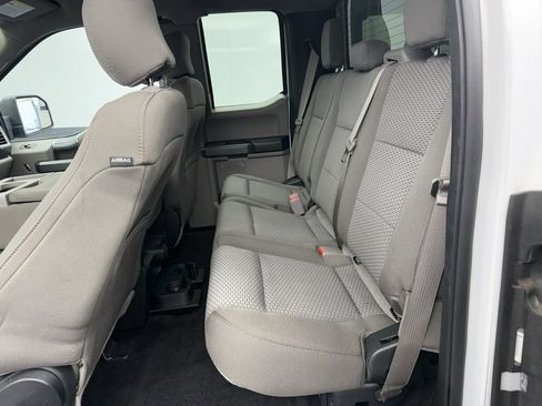 Used 2017 Ford F150 XLT w/ Equipment Group 301A Mid image 43