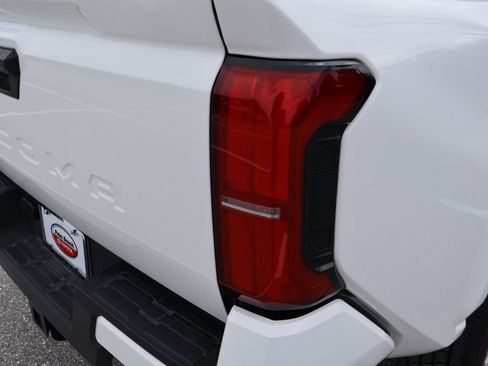 Certified 2025 Toyota Tacoma SR5 image 9