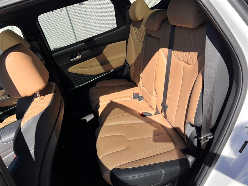 Used 2023 Hyundai Santa Fe Calligraphy AWD/4WD image 20