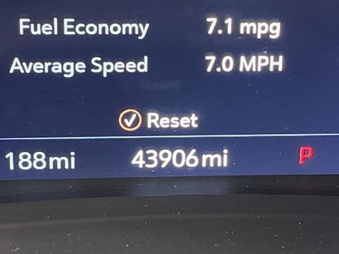 Certified 2023 Buick Envision Avenir AWD/4WD image 17