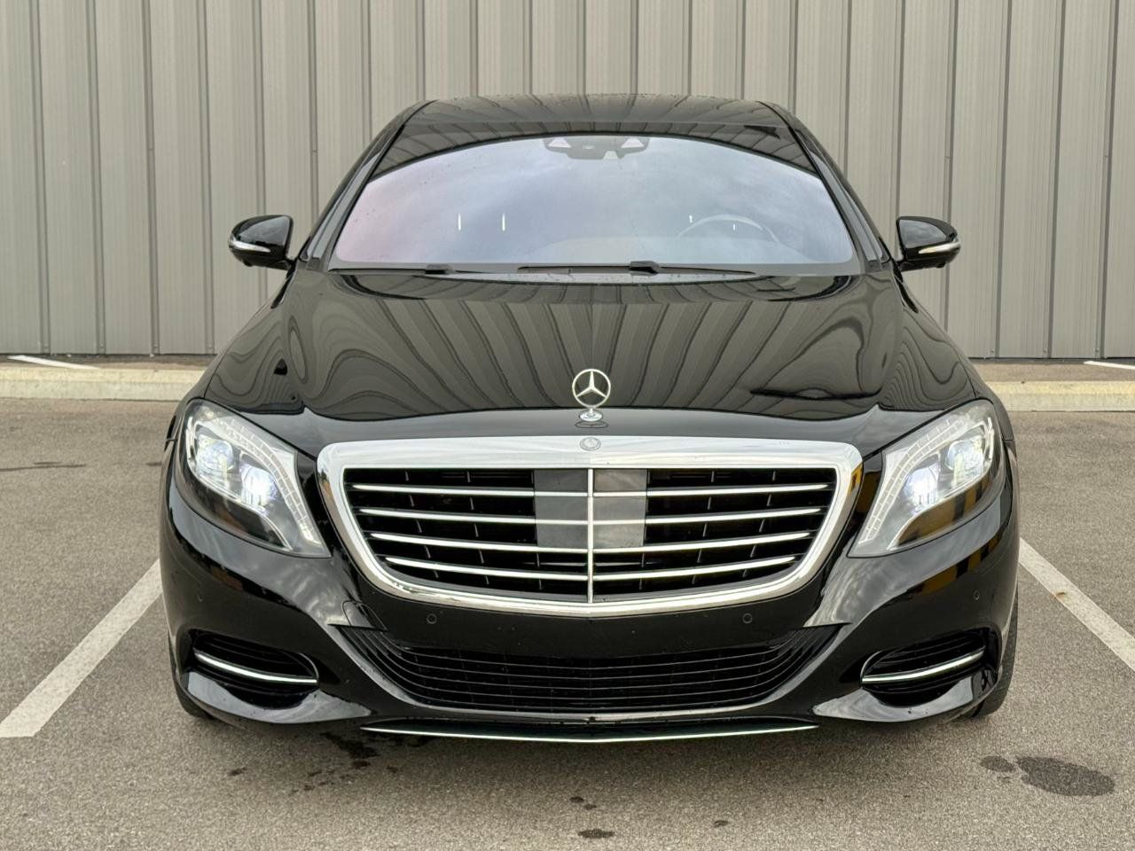 Used 2015 Mercedes-Benz S 550 Sedan image 2