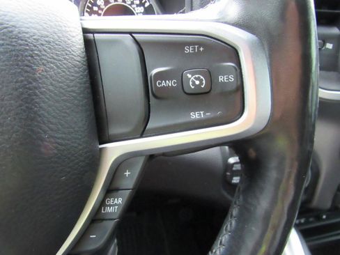 Used 2019 RAM 1500 Big Horn AWD/4WD image 27