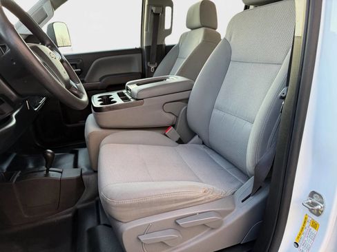 Used 2017 Chevrolet Silverado 2500 W/T image 7