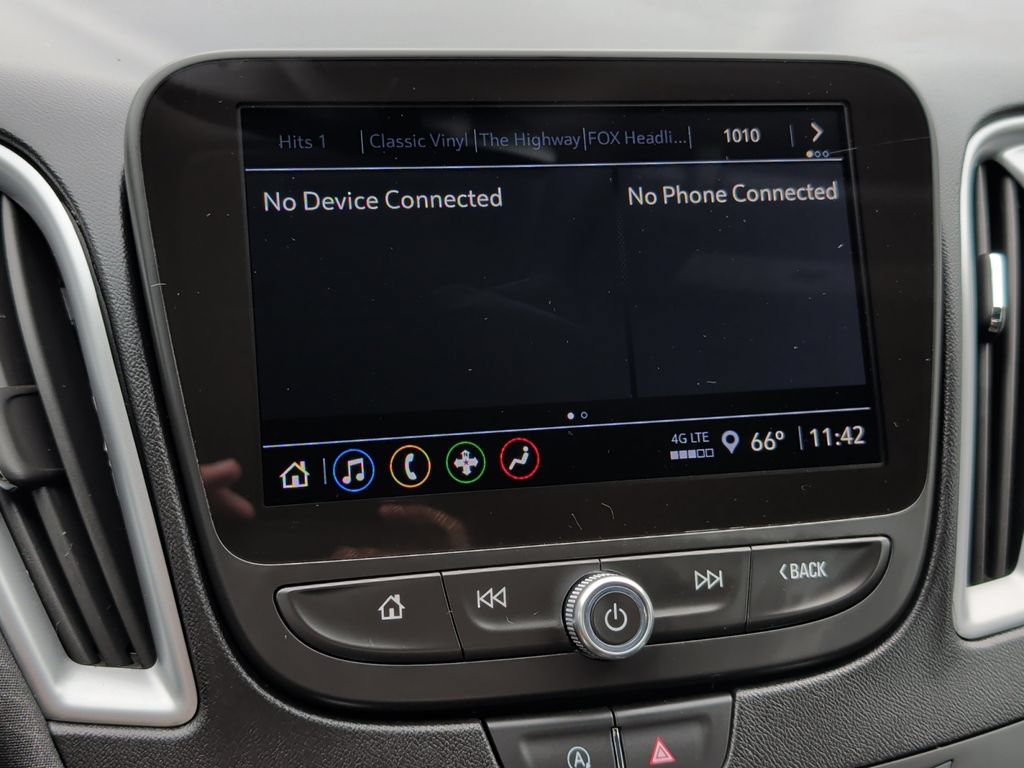 Used 2024 Chevrolet Malibu LT FWD image 20