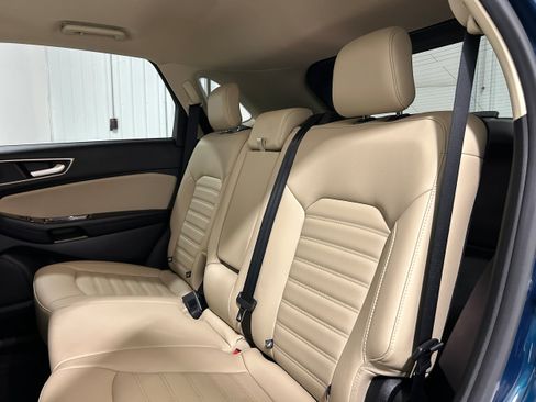 Used 2020 Ford Edge SEL w/ Convenience Package AWD/4WD image 29