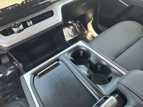 New 2026 Ford Expedition Active AWD/4WD image 17