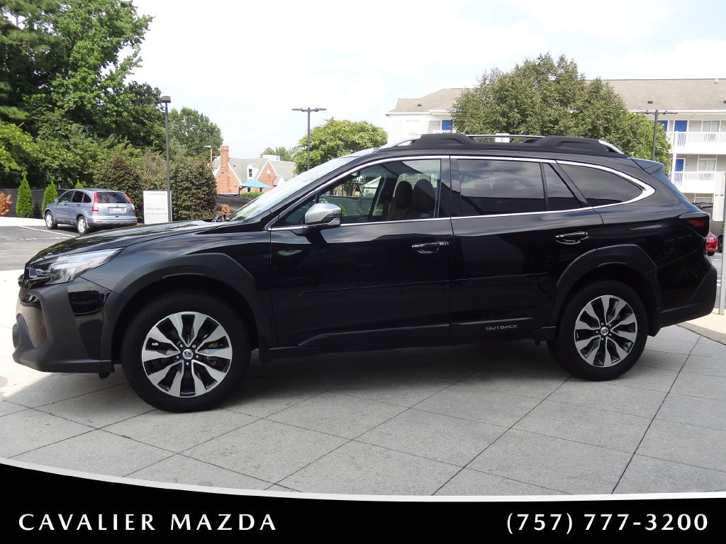 Used 2025 Subaru Outback Touring XT AWD/4WD image 6