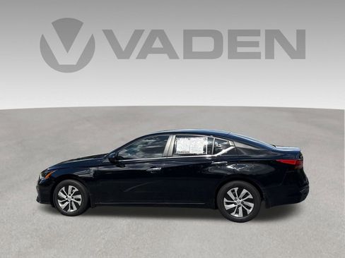 Certified 2024 Nissan Altima 2.5 S FWD image 22