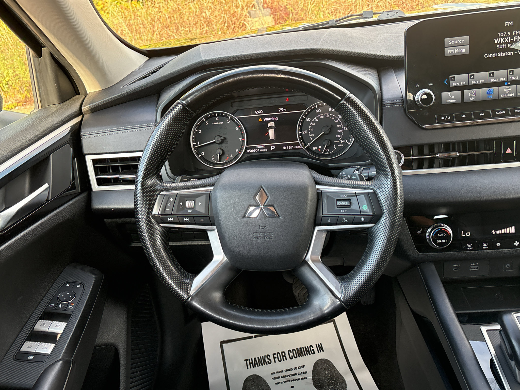 Used 2024 Mitsubishi Outlander SE AWD/4WD image 15
