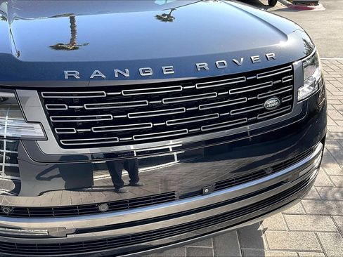 Used 2023 Land Rover Range Rover SE AWD/4WD image 29