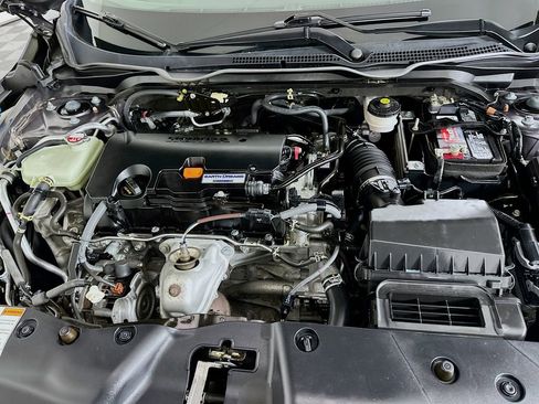 Used 2018 Honda Civic EX image 29