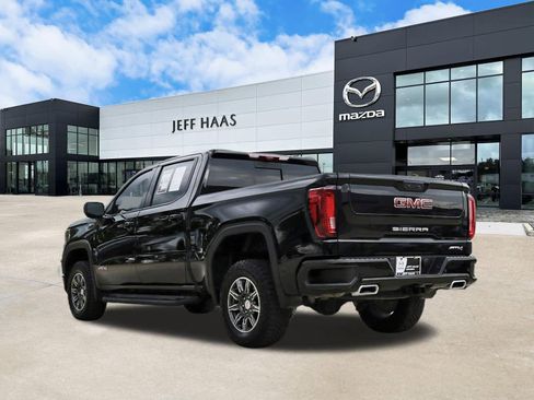 Used 2024 GMC Sierra 1500 AT4 w/ Technology Package AWD/4WD image 2