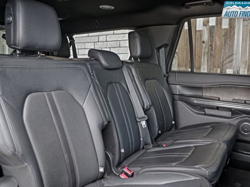 Used 2019 Ford Expedition Max Limited image 23