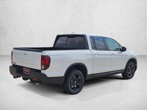 New 2026 Honda Ridgeline Black Edition image 2