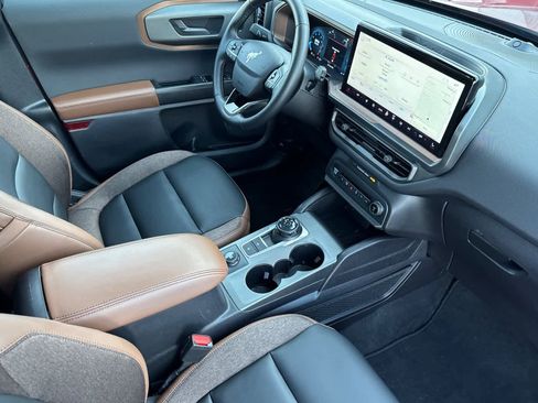 Certified 2025 Ford Bronco Sport Outer Banks w/ Outer Banks Tech Package+ image 16