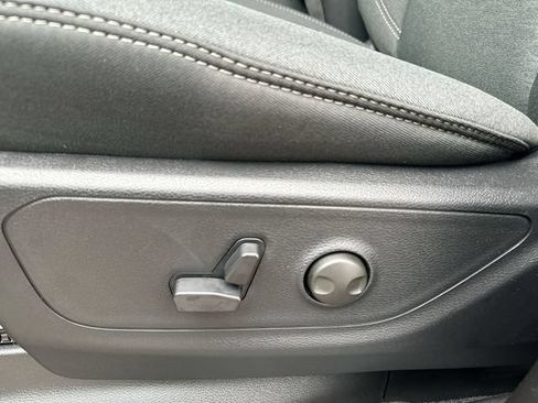 New 2026 RAM 1500 Big Horn AWD/4WD image 14