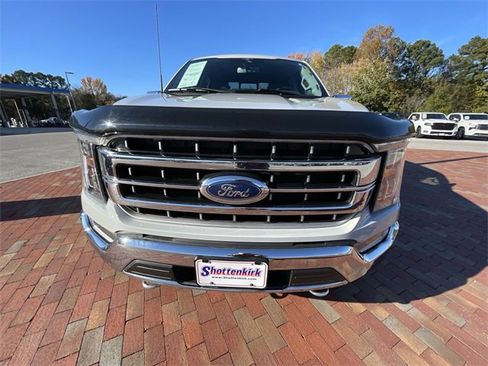 Used 2023 Ford F150 Lariat w/ Max Trailer Tow Package image 29