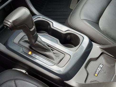 Used 2019 Chevrolet Colorado Z71 image 18