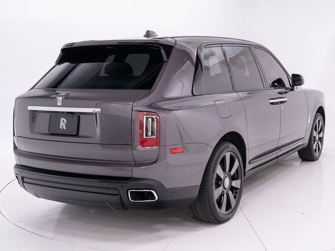 Certified 2024 Rolls-Royce Cullinan w/ Cullinan Package AWD/4WD image 5