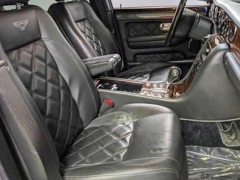Used 2006 Bentley Arnage T image 24