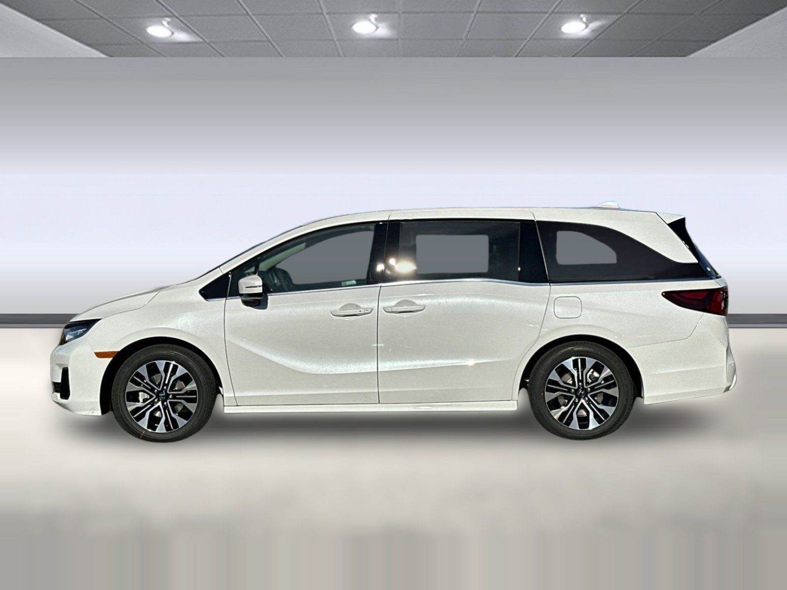 New 2026 Honda Odyssey Elite image 2