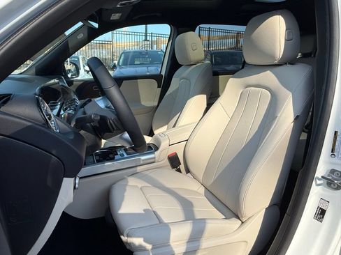 New 2026 Mercedes-Benz GLB 250 4MATIC image 14