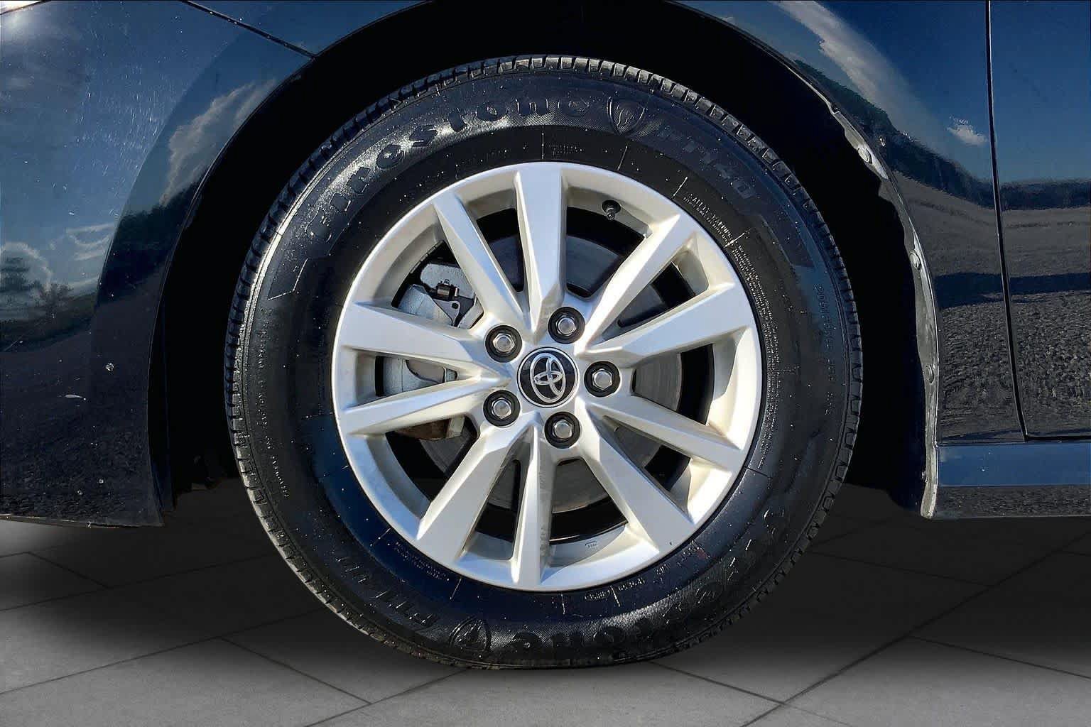 Certified 2025 Toyota Camry LE FWD image 11