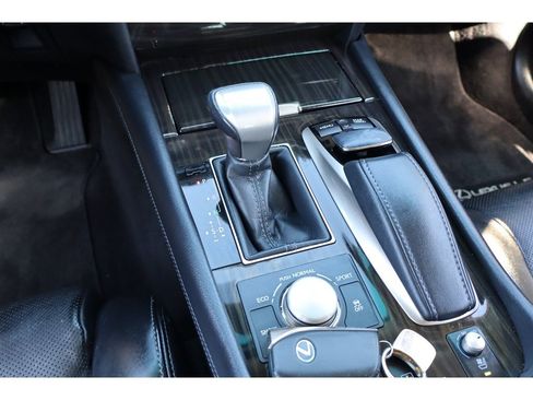 Used 2013 Lexus LS 460 AWD image 27