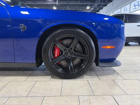 Used 2022 Dodge Challenger SRT Hellcat Redeye RWD image 36