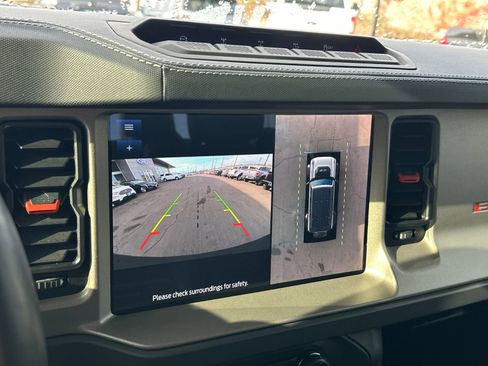 Used 2022 Ford Bronco Raptor image 14