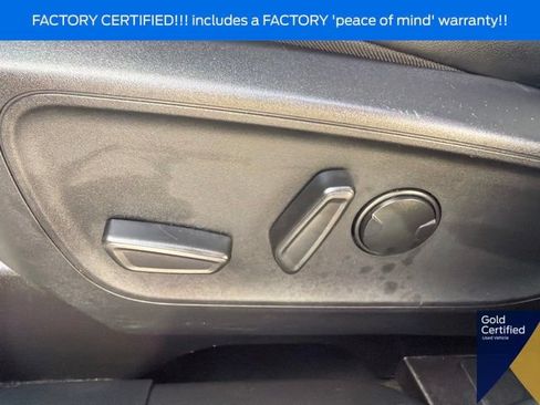 Certified 2025 Ford Escape ST-Line Select AWD/4WD image 28