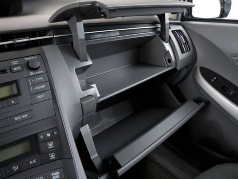 Used 2010 Toyota Prius Five image 17