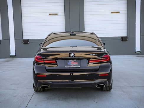 Used 2021 BMW 540i w/ Convenience Package image 6