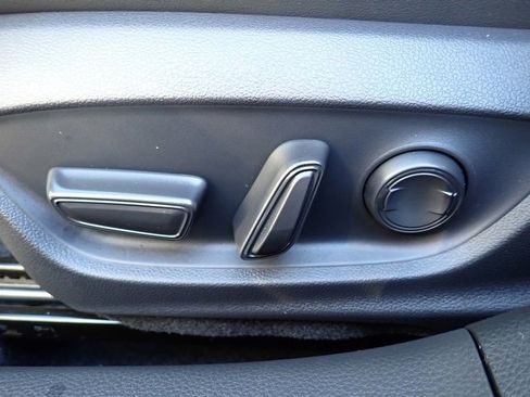 New 2026 Toyota Prius AWD image 16