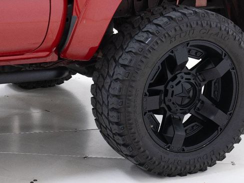 Used 2012 Toyota Tacoma PreRunner w/ TRD Sport Pkg image 74