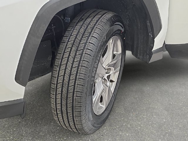 Certified 2023 Toyota RAV4 XLE AWD/4WD image 28