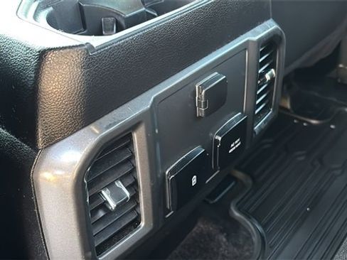 Used 2018 Ford F150 XLT w/ Equipment Group 302A Luxury image 7